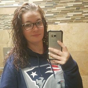 Meet your Posher, Meagan